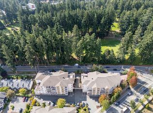 364 Goldstream Ave #402, Colwood, BC V9B2W3