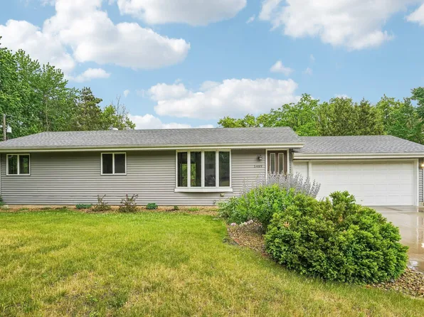 5489 270th St, Wyoming, MN 55092
