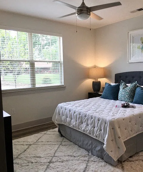 White Oak Grove Apartments — Photo 3