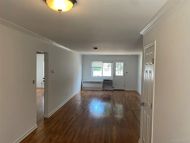 348 Dawson Ln — Photo 4