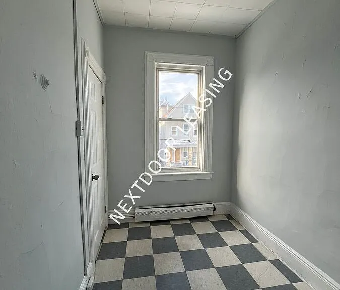 96 Brown Pl #SINGLEFAM — Photo 10