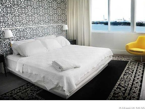 4th image of 1100 West Ave #1116