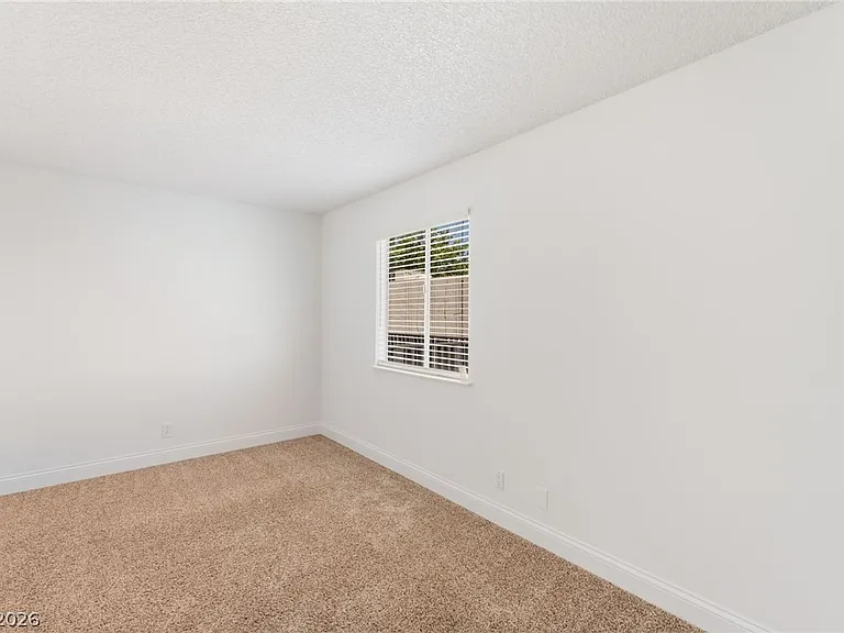 1406 N Jones Blvd — Photo 26