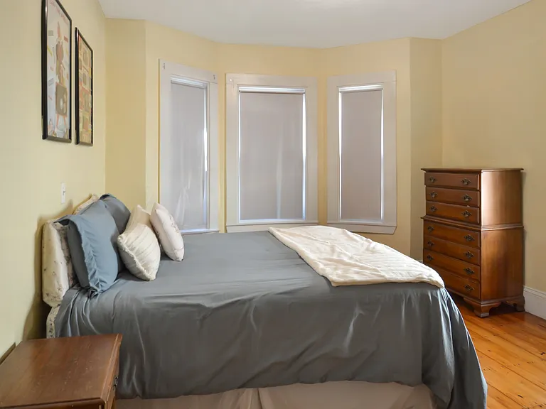 3270 Washington St #A — Photo 4