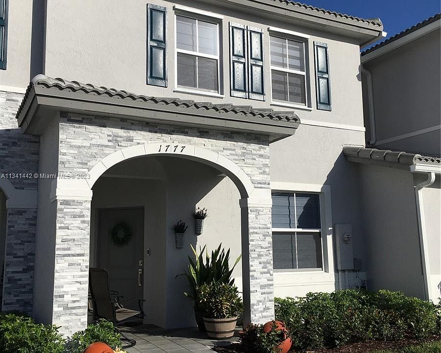 1st image of 1777 SE 26th Ave #1777