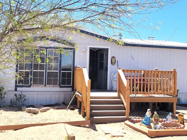 1455 Marilyn Dr, Los Lunas, NM 87031