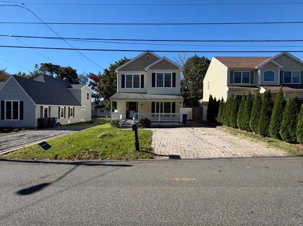 107 Poe Ave, Toms River, NJ 08753