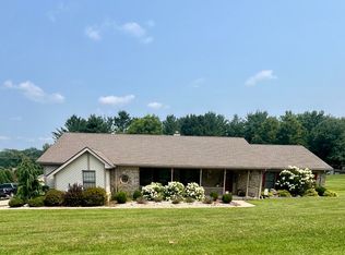10 Pleasant View Dr, Jackson, OH 45640