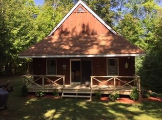 4 Whits End Way, Schroon Lake, NY 12870