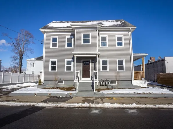 9 Highland St, Brockton, MA 02301