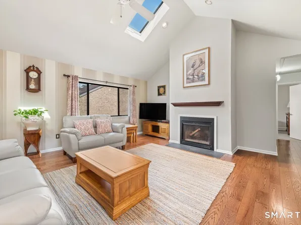 2289 Bedford Street #G2, Stamford, CT 06905