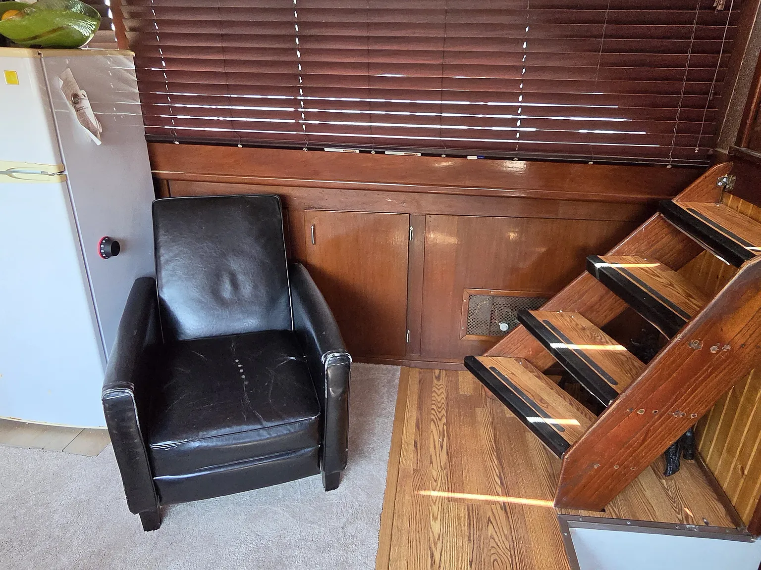 2 bed, 500 sqft, $2,150 — Photo 4