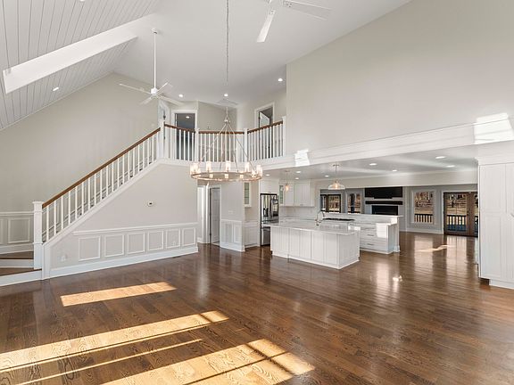 3rd image of 249 Money Tree Ln