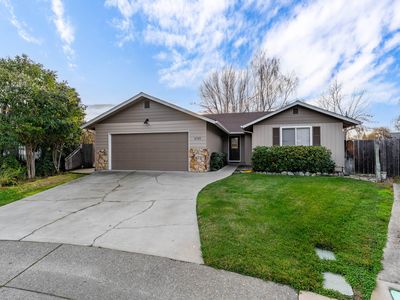 2725 Trout Cir, Grants Pass, OR, 97527