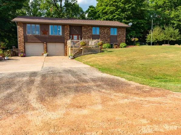 117520 Windfall Hill Rd, Athens, WI 54411