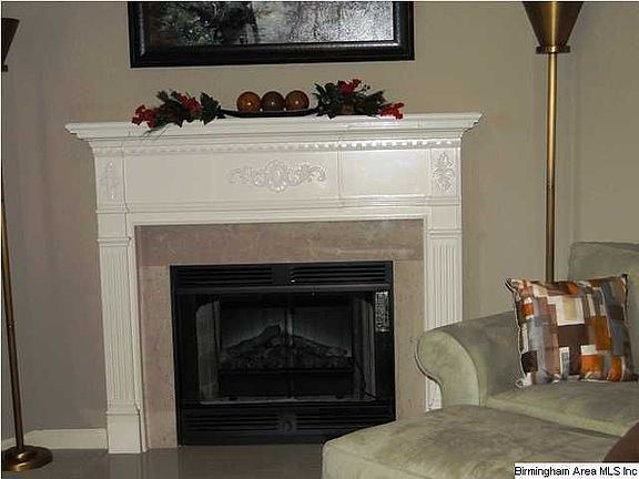 4th image of 1290 Easterwood Blvd
