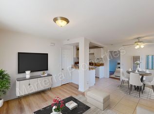 976 El Camino Dr APT 5, Costa Mesa, CA 92626