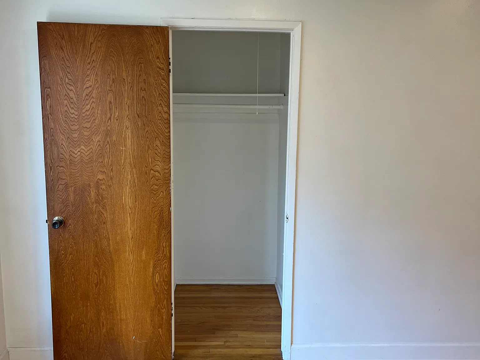 1 bed, 825 sqft, $1,895 — Photo 3