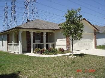 4th image of 3939 Misflower Dr