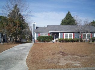 173-173A Bayberry Rd, Newport, NC 28570