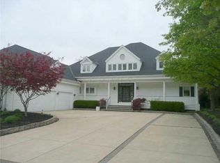 6968 Pine Valley Ln, Westerville, OH 43082
