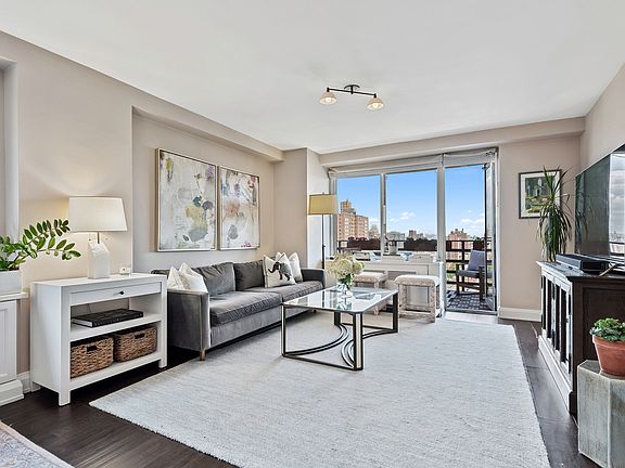 2nd image of 400 Central Park W APT 18D