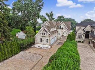 7381 S Madison St, Burr Ridge, IL 60527