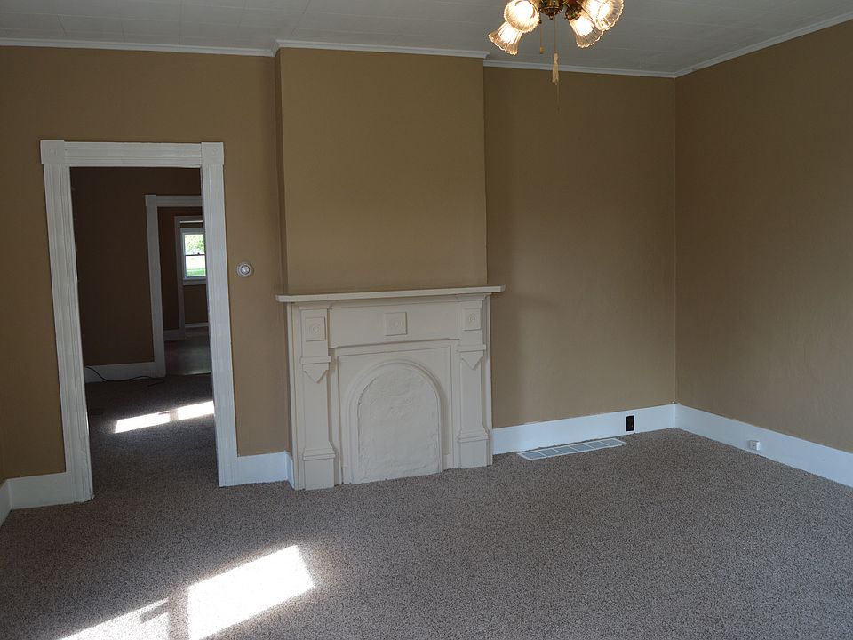 1st image of 414 Cross St