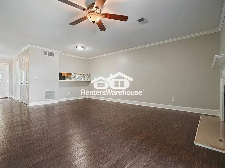 1822 Cumberland Valley Pl SE — Photo 4