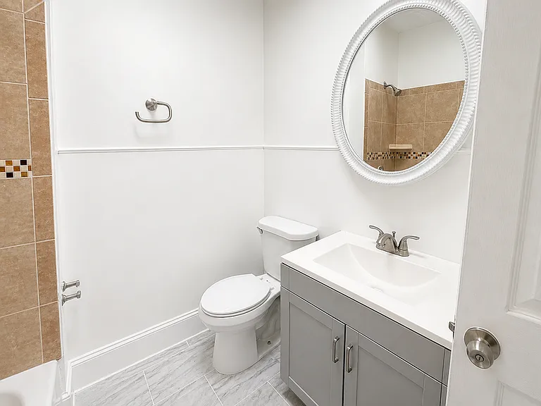 2828 Ellicott Dr — Photo 22