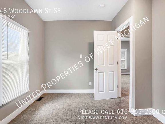 5th image of 448 Woodlawn St SE