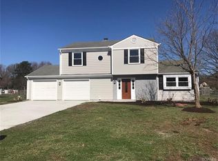 1244 Riveroaks Dr, Colonial Heights, VA 23834