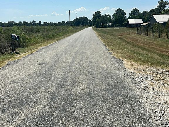 5th image of 926 Lawson Rd