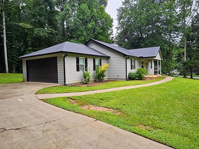 1151 Hunter Trl — Photo 20