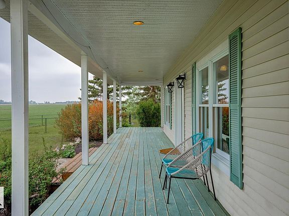 3rd image of 55116 Range Rd #230