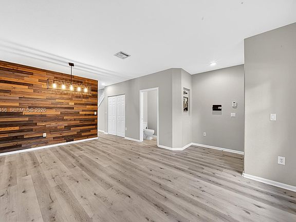 4th image of 2827 SW 83rd Ter #102
