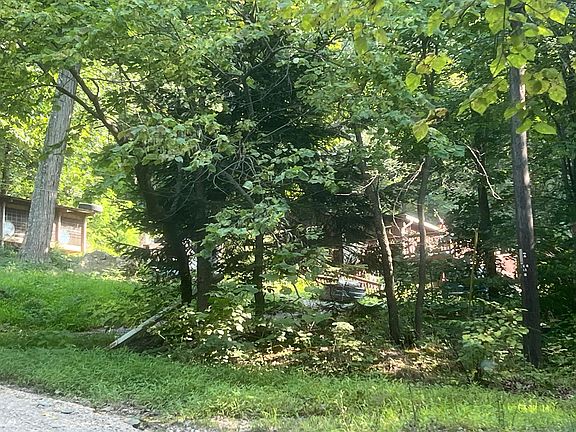 2nd image of 1554 Khyber Pass Rd