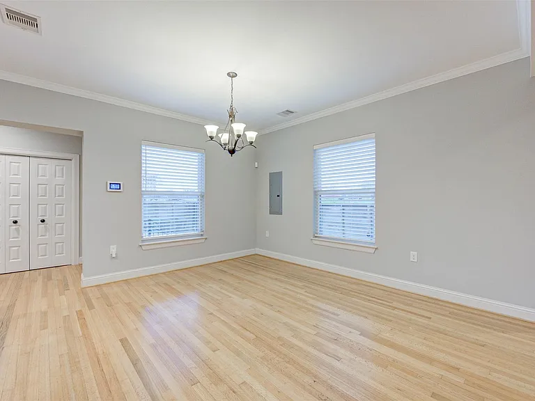 2202 Wentworth St #B — Photo 18