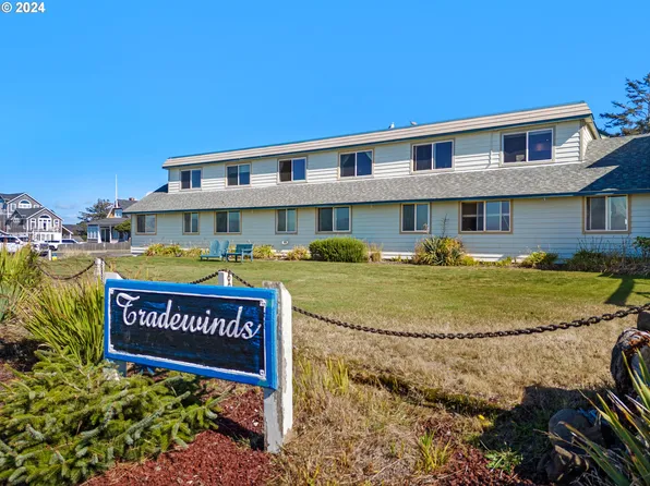 1022 N Prom #202, Seaside, OR 97138