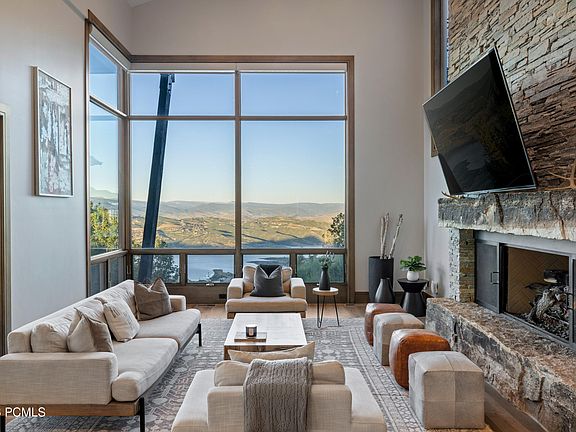 4th image of 10738 Summit View Dr