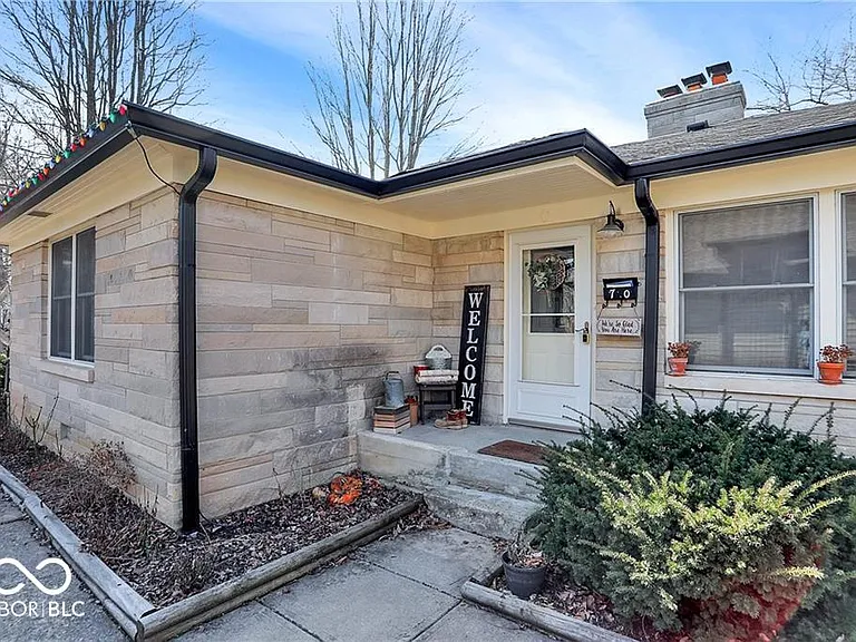 760 W Pine St — Photo 44