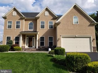 11 Cameron Rd, Huntingdon Valley, PA 19006