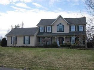 2745 Blue Heron Dr, Hudson, OH
