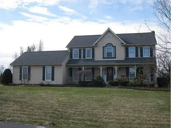 2745 Blue Heron Dr photo 1