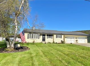 29 Barnes Hill Rd, Horseheads, NY 14845