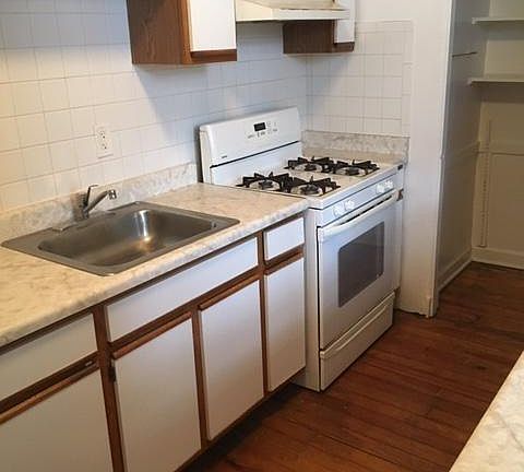 4th image of 2548 W Fitch Ave APT 3