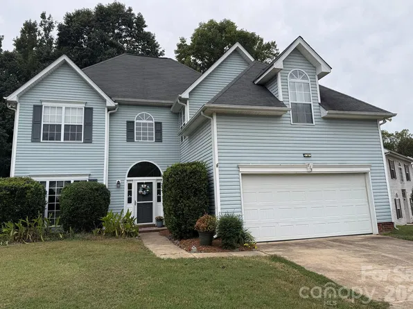 715 W Cheval Dr, Fort Mill, SC 29708