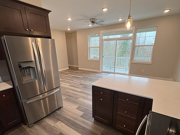 2nd image of 3529 Sussex Dr