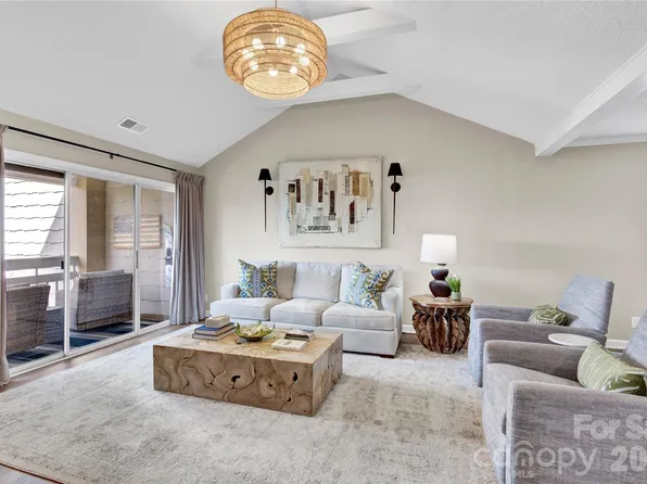 18009 Kings Point Dr APT F, Cornelius, NC 28031