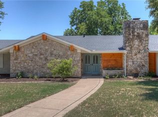 6201 Wrigley Way, Fort Worth, TX 76133